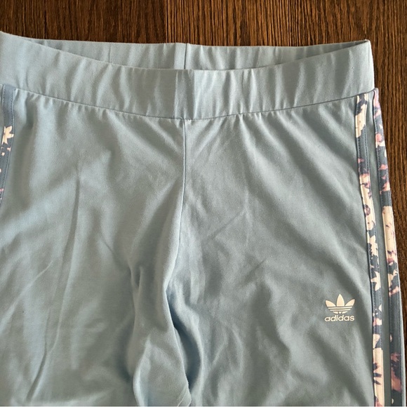 Adidas Leisure Trackpants 💙 - Picture 3 of 13